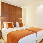 Avenida Apartment