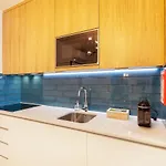 Avenida Apartamento *