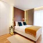 Avenida Apartamento *