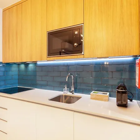 Avenida Apartment *