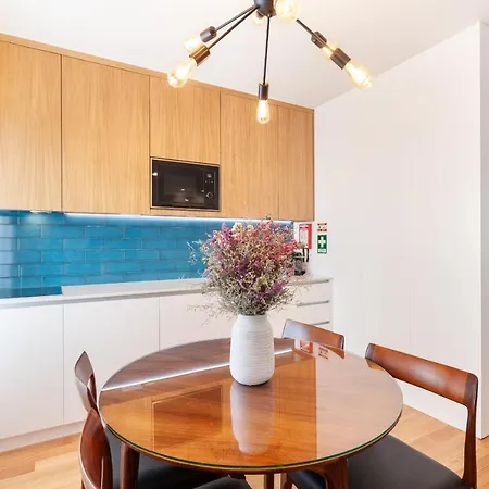 Apartment Avenida *