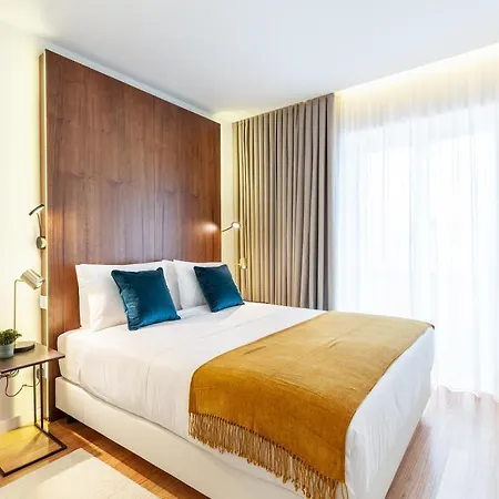 Avenida Apartment *